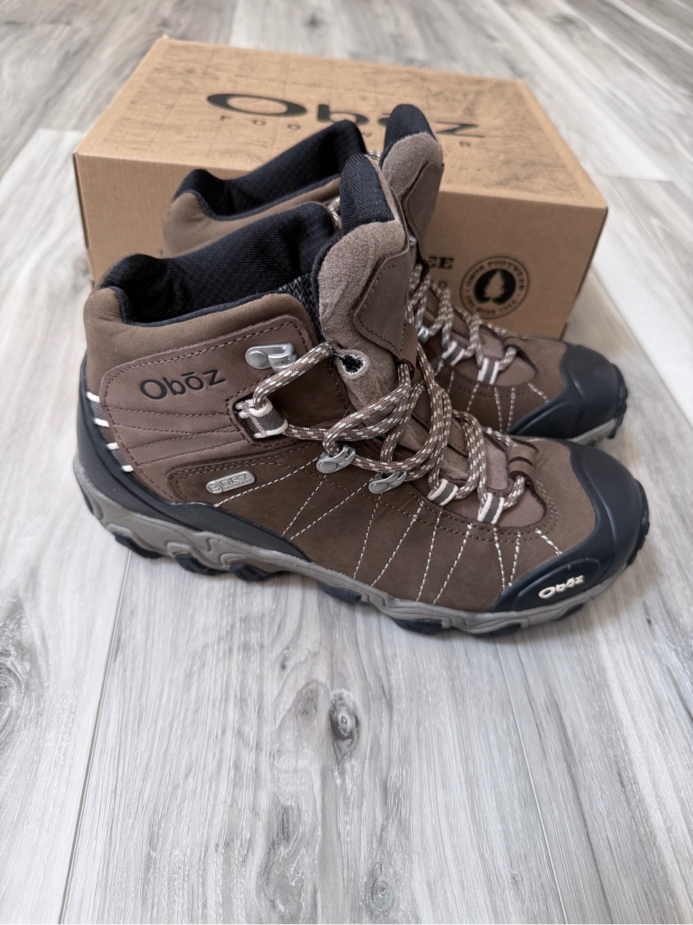 Oboz Bridger Mid B-DRY Waterproof Hiking Boots Walnut Women’s 9.5 NIB